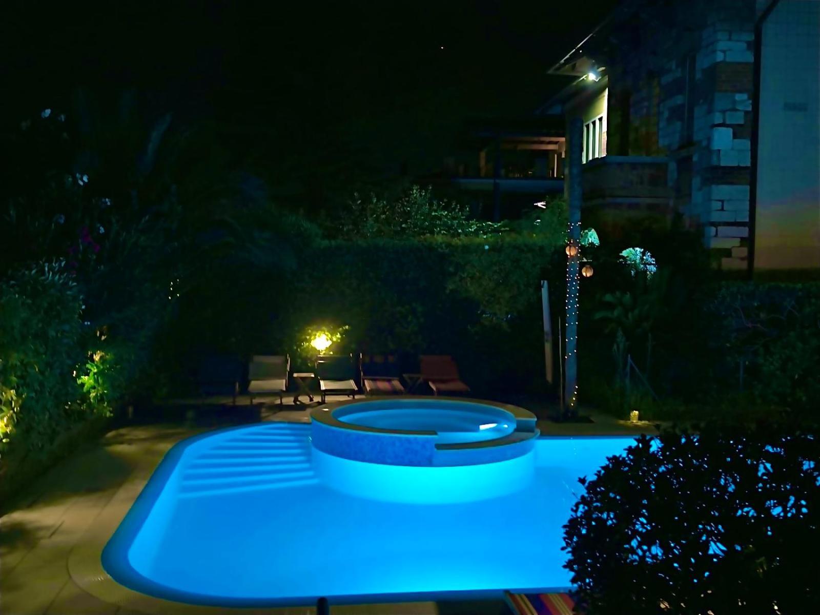 Moniga del Garda Villa Maria Apartments מראה חיצוני תמונה